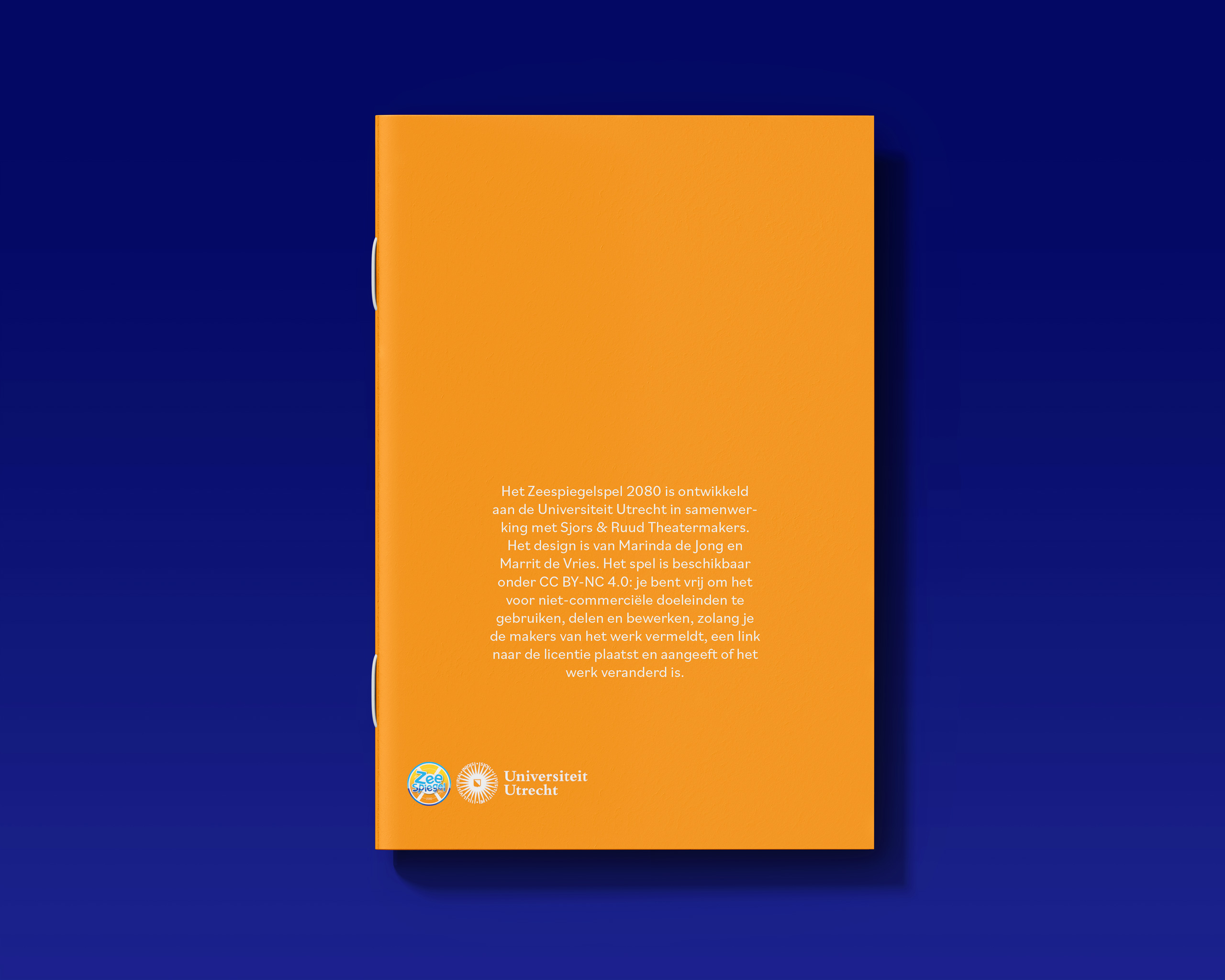 Free-Catalog-Booklet-Mockup_02